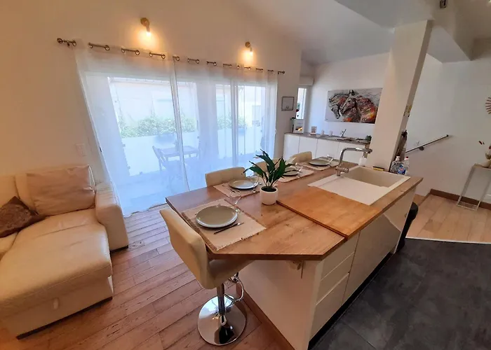 Σπίτι διακοπών Maison Cosy A - Proche & Parc Expo Arena - Clim, Garage